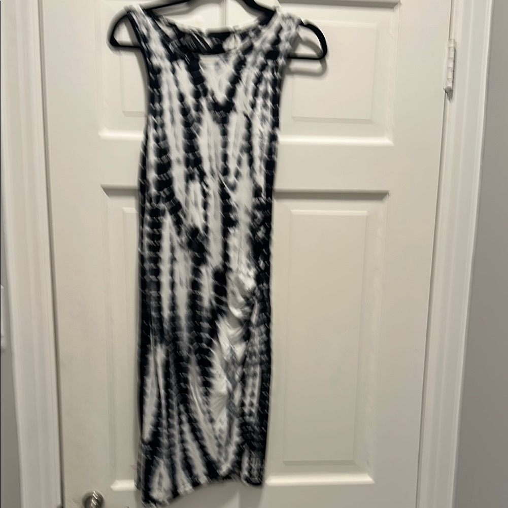 Fifteen Twenty Black And White Tie-Dye Top